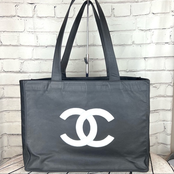 CHANEL Handbags - CHANEL large size leather tote *custom* vintage authentic